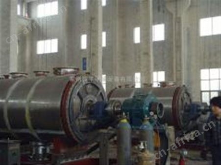 耙式真空干燥机制造:泥浆状物料烘干机