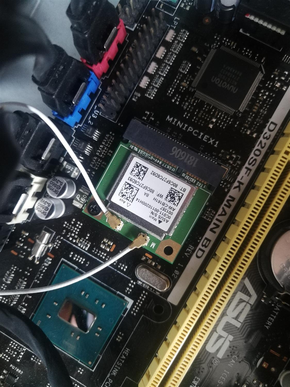 单片机中的时钟晶振起什么作用? 单片机中的时钟晶振起什么作用?